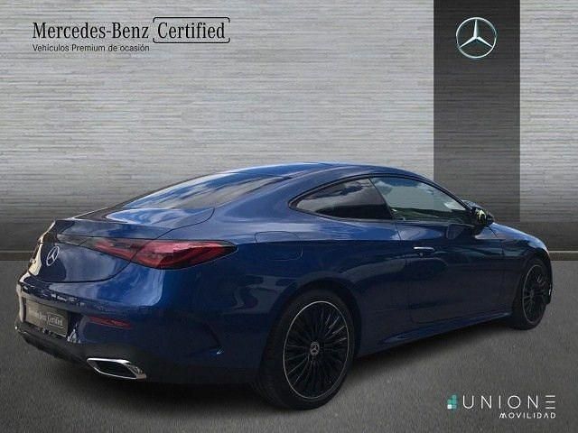 Usado Mercedes CLE220 197 CV (144 kW) 2024 Azul espectra