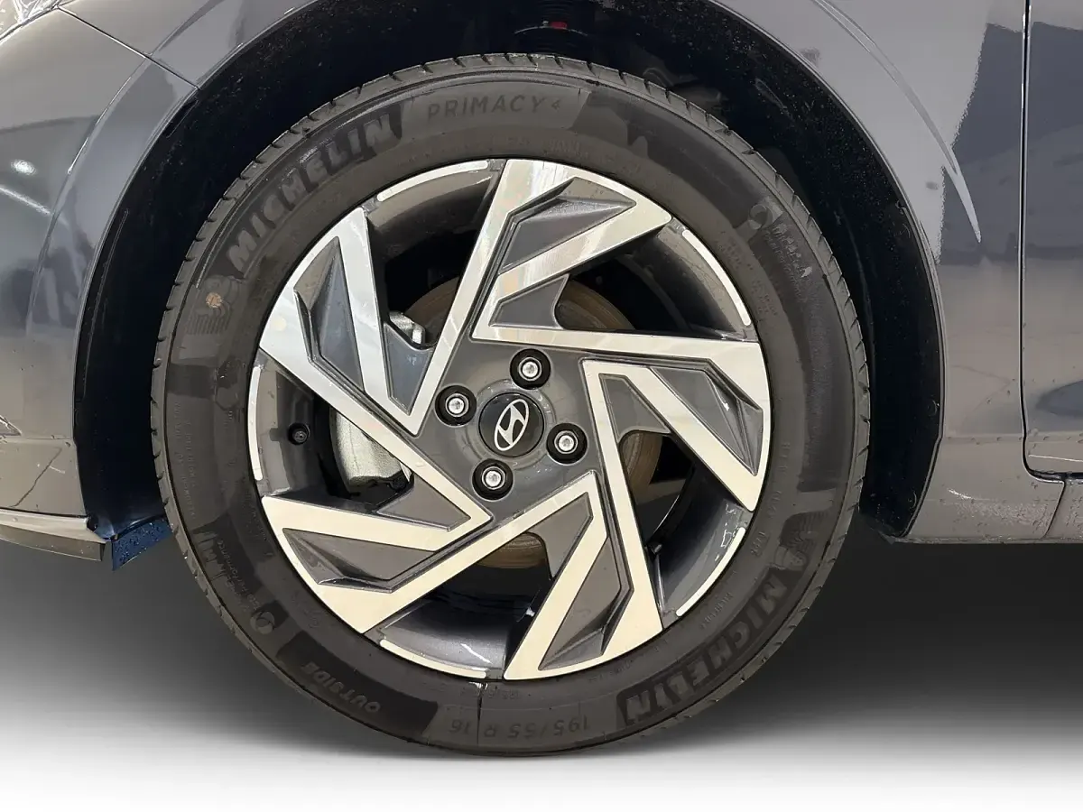 Usado Hyundai i20 99 CV (72 kW) 2025 Utilitario