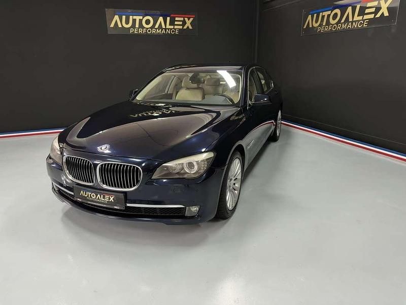 Azul Usado 2009 BMW 730 Berlina | 15.000 € (Un poco caro) - Imagen 1/4