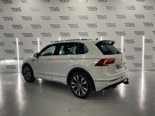 Usado VW Tiguan Sportline 190 CV (139 kW) 2017 Blanco SUV