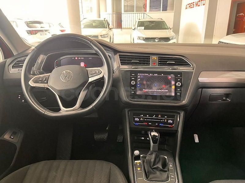 Usado VW Tiguan Allspace Life 150 CV (110 kW) 2024 Granate SUV