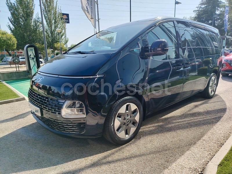Azul Usado 2024 Hyundai Staria Style Van | 49.999 € (Precio justo) - Imagen 1/4