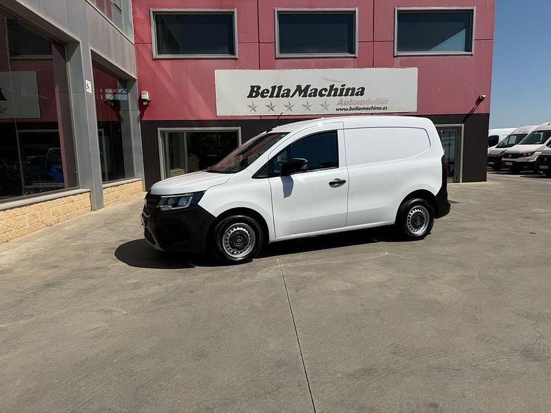Usado Renault Kangoo 75 CV (55 kW) 2022 Blanco Monovolumen