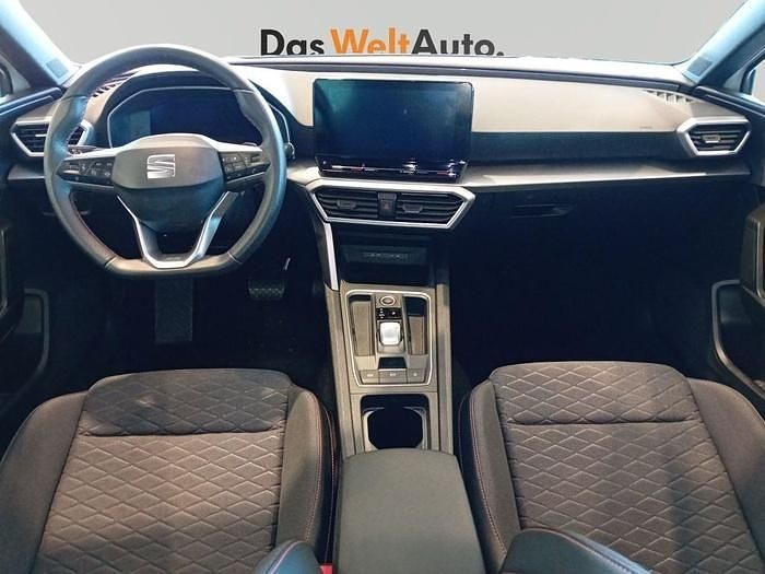 Usado Seat Leon FR 150 CV (110 kW) 2024 Gris Familiar