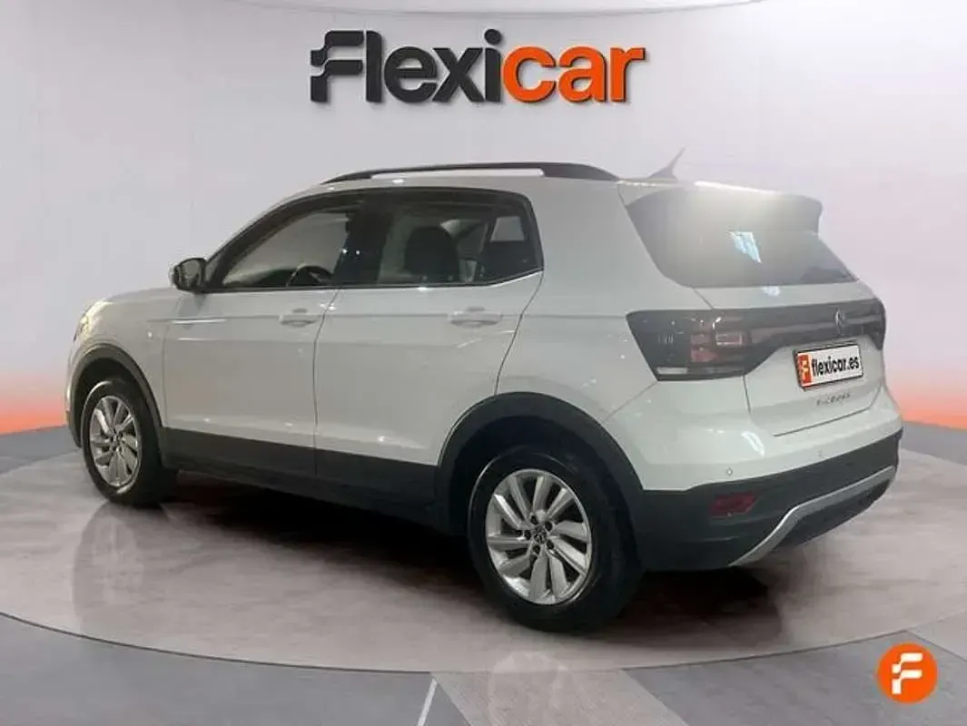 Usado VW T-Cross Advance 95 CV (69 kW) 2023 Blanco SUV