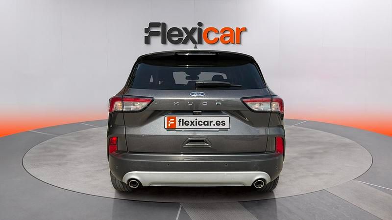 Usado Ford Kuga ST-Line 120 CV (88 kW) 2020 Gris SUV