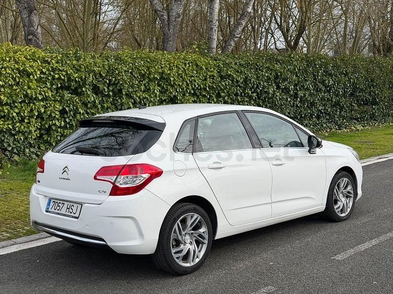 Usado Citroën C4 114 CV (83 kW) 2013 Blanco Berlina