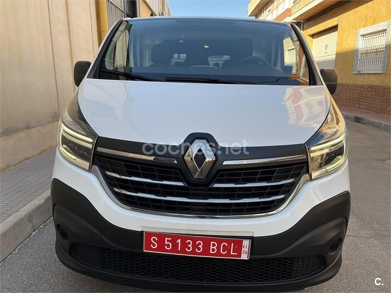 Usado Renault Trafic 120 CV (88 kW) 2020 Blanco Monovolumen