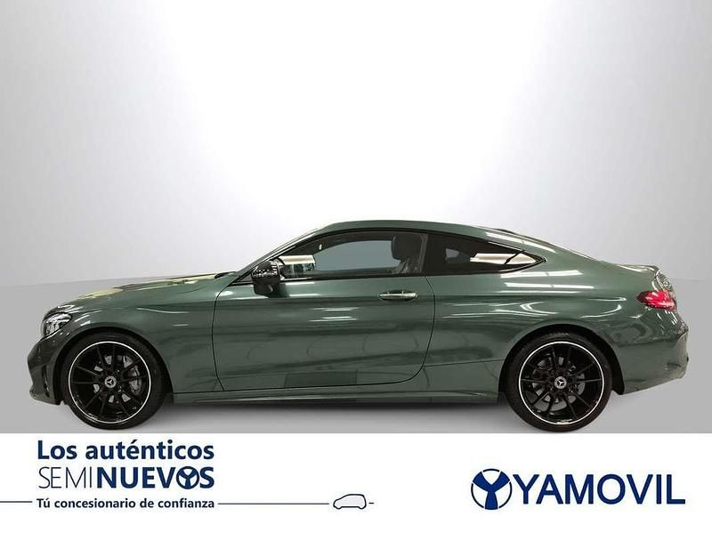 Usado Mercedes C220 194 CV (142 kW) 2023 Verde Coupe