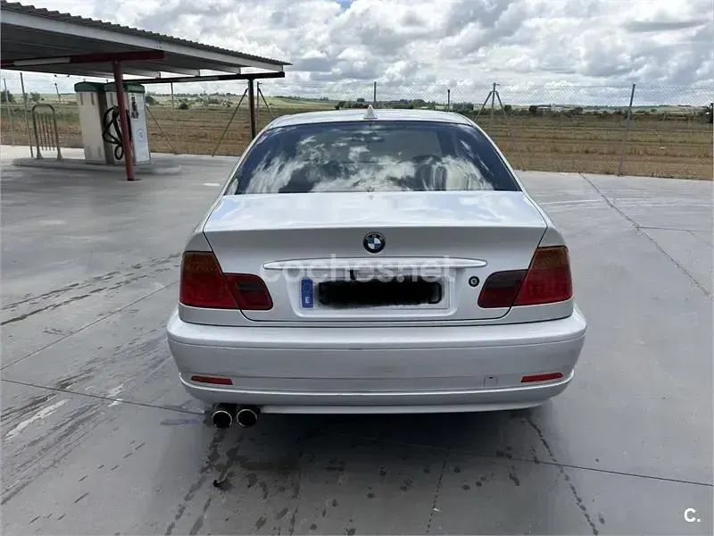 Usado BMW 320 150 CV (110 kW) 2003 Gris / plata Coupe