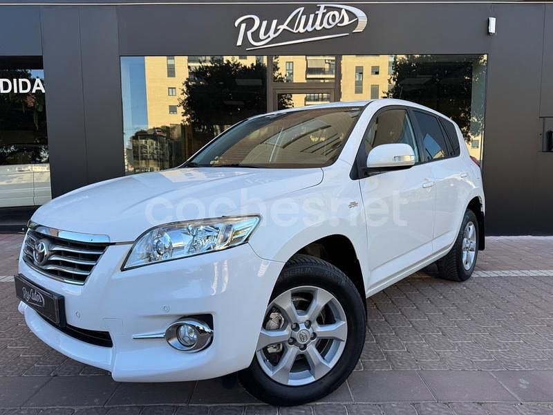 Blanco Usado 2010 Toyota RAV4 Executive SUV | 12.999 € (Precio justo) - Imagen 1/4