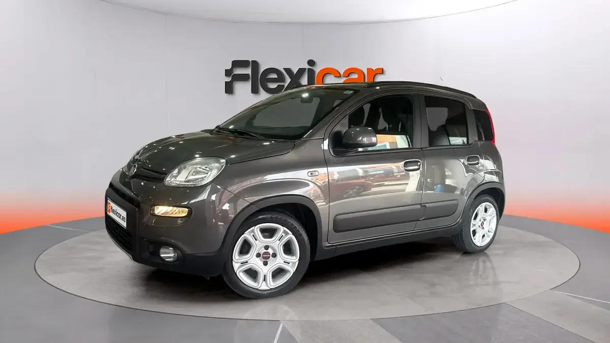 Usado Fiat Panda Cross Cross 71 CV (52 kW) 2023 Gris Utilitario