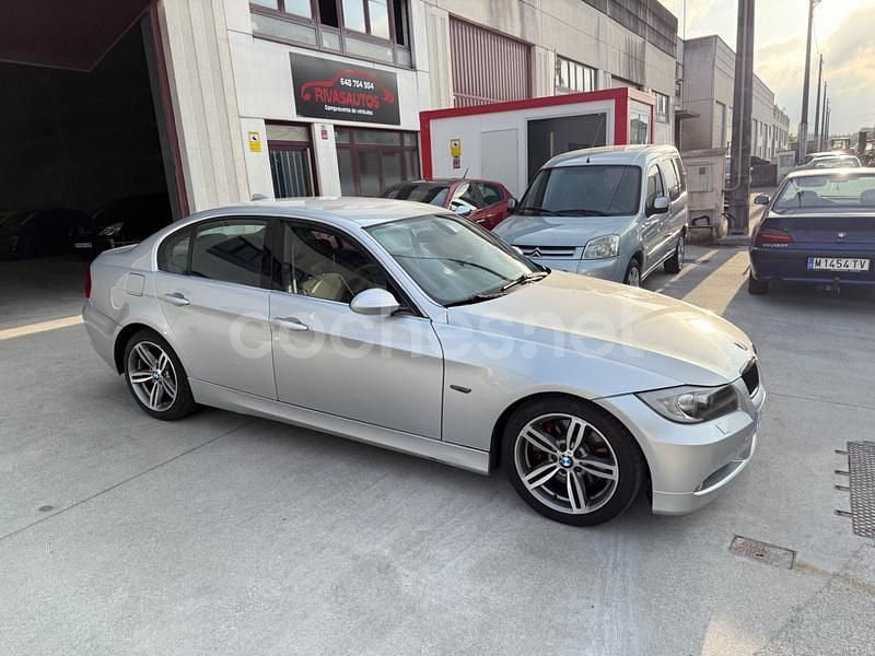 Gris / plata Usado 2006 BMW 330 Berlina | 6500 € (Super precio) - Imagen 1/4