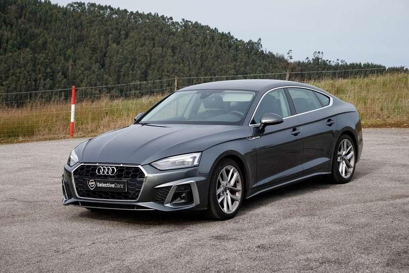 Usado Audi A5 Sportback S-Line 163 CV (119 kW) 2021 Gris Utilitario