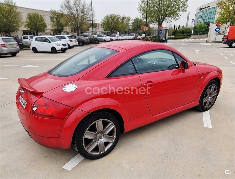 Usado Audi TT 180 CV (132 kW) 2005 Rojo Coupe