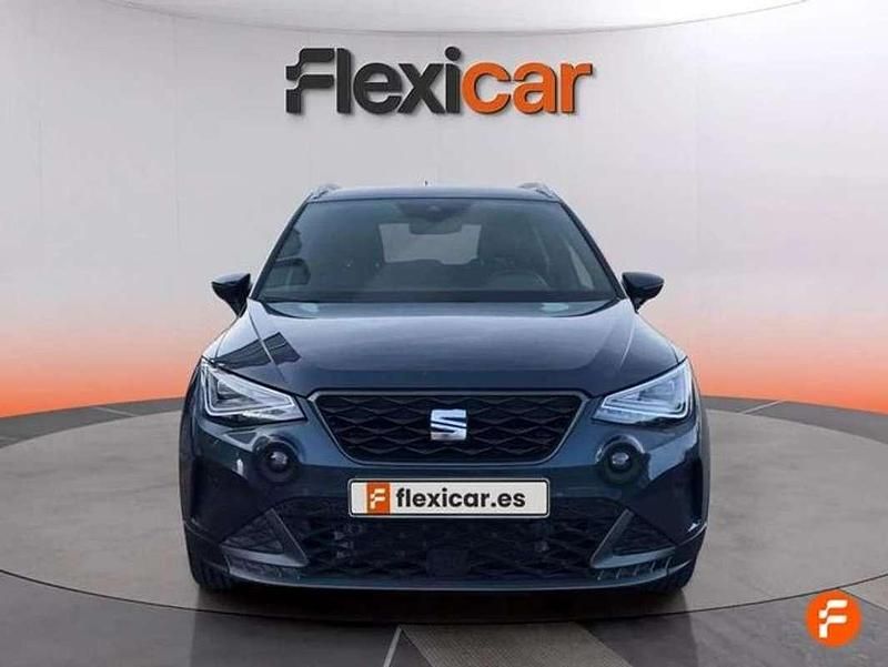 Usado Seat Arona FR 116 CV (85 kW) 2024 Gris SUV