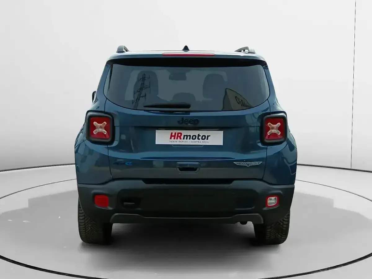 Usado Jeep Renegade Trailhawk 241 HP (177 kW) 2022 Azul SUV