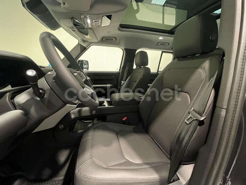 Usado Land Rover Defender S 249 CV (183 kW) 2025 Gris / plata SUV