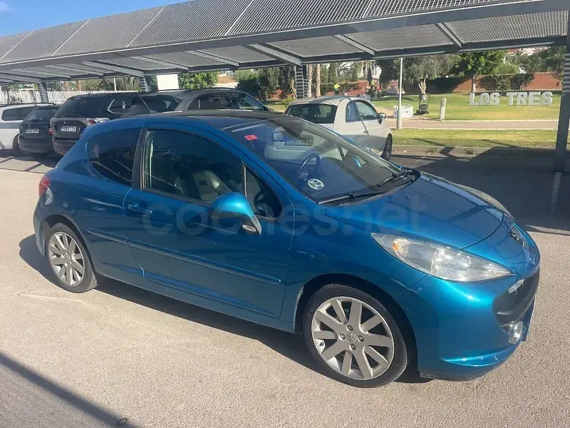 Usado Peugeot 207 GTi 110 CV (80 kW) 2007 Azul Berlina