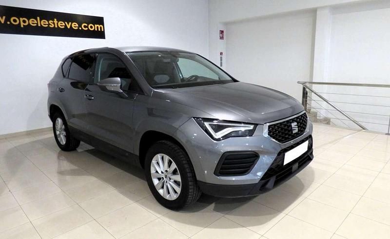 Usado Seat Ateca Reference 110 CV (80 kW) 2022 Gris SUV