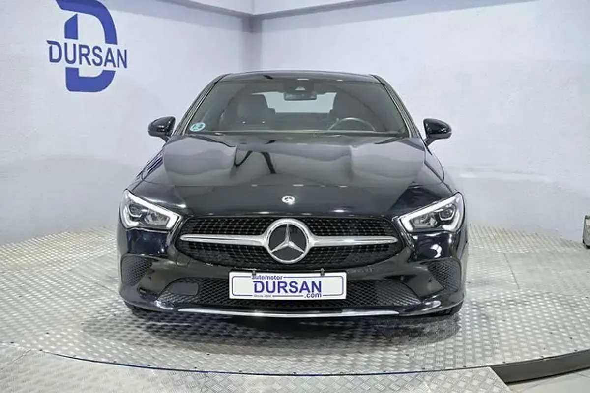 Usado Mercedes CLA200 150 CV (110 kW) 2022 Negro Berlina