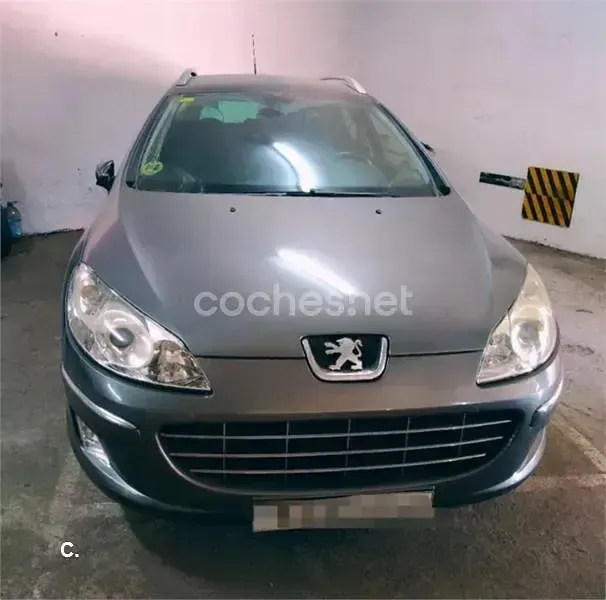 Usado Peugeot 407 Sport 140 CV (102 kW) 2009 Gris / plata Familiar