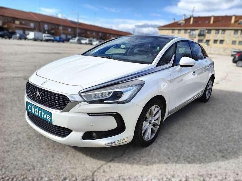 Usado DS Automobiles DS5 Style 120 CV (88 kW) 2016 Blanco Utilitario