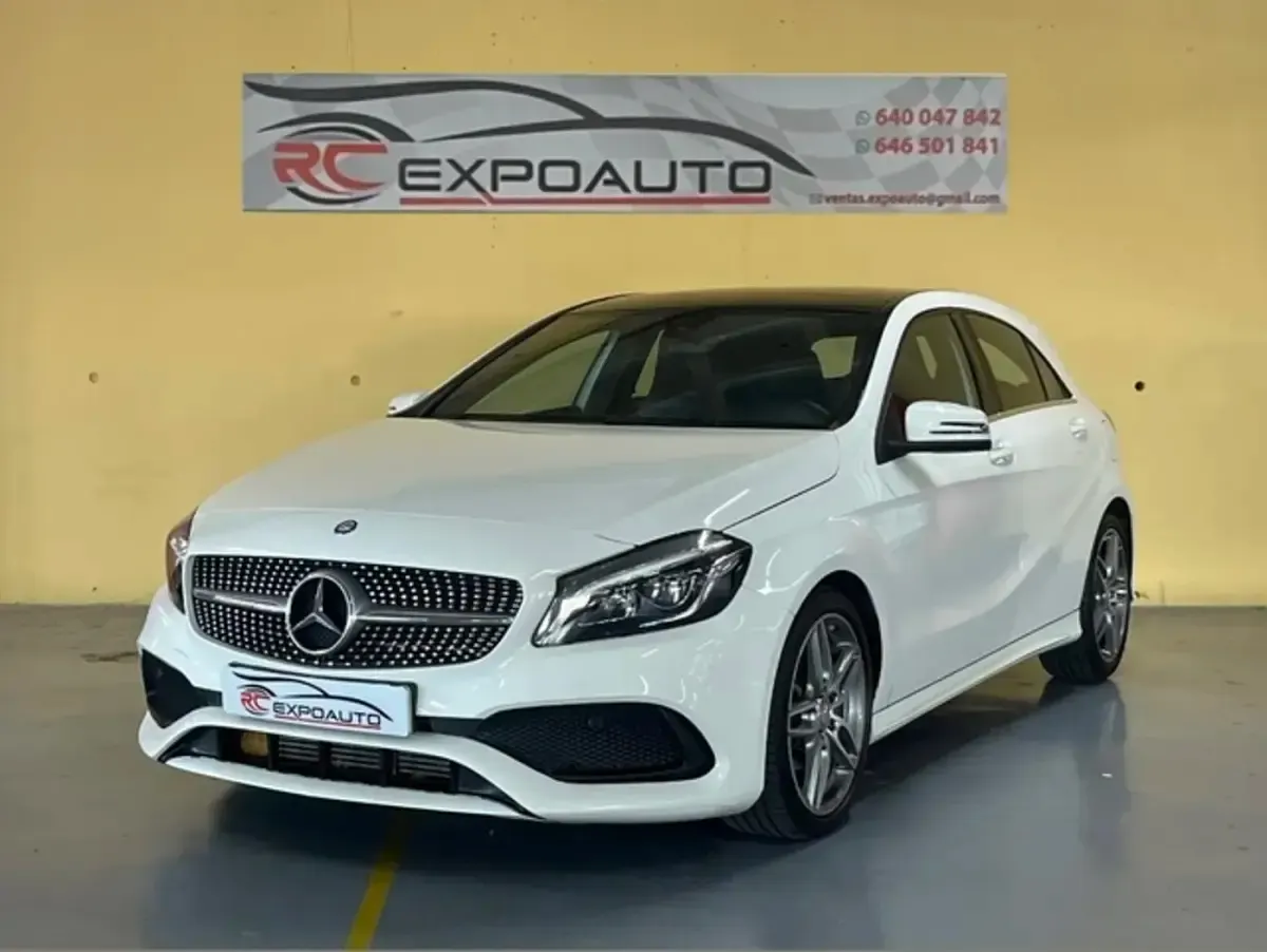 Usado Mercedes A180 AMG line 109 CV (80 kW) 2016 Utilitario