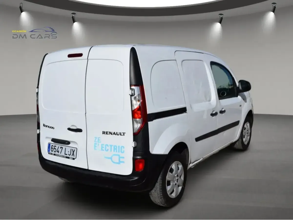 Usado Renault Kangoo 44 kW (60 CV) 2020 Blanco Monovolumen