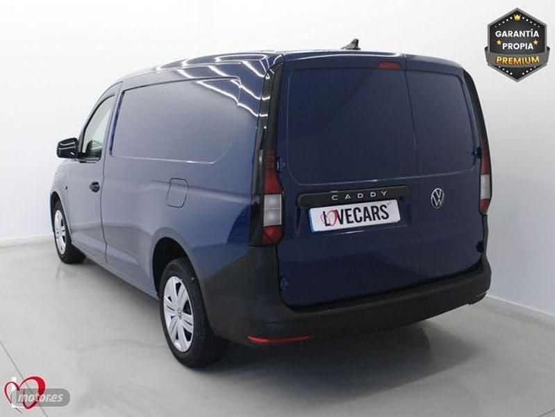 Usado VW Caddy Maxi 102 CV (75 kW) 2021 Azul Monovolumen