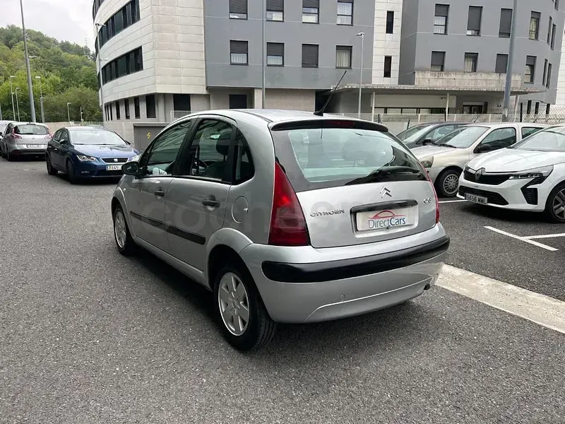 Usado Citroën C3 75 CV (55 kW) 2003 Gris / plata Berlina