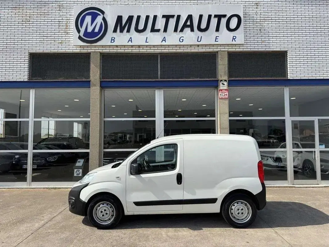 Usado Fiat Fiorino 95 CV (69 kW) 2022 Blanco Monovolumen