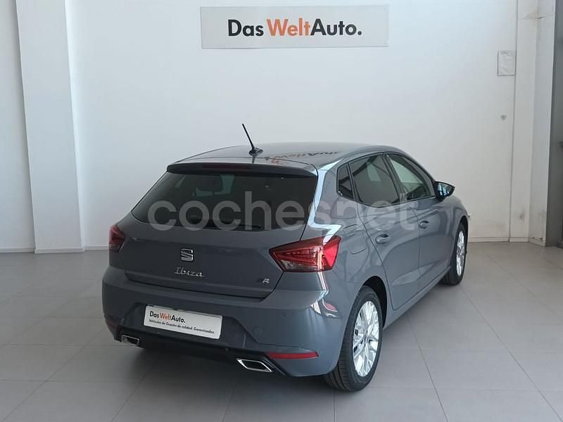 Nuevo Seat Ibiza FR 115 CV (84 kW) 2025 Gris / plata Utilitario