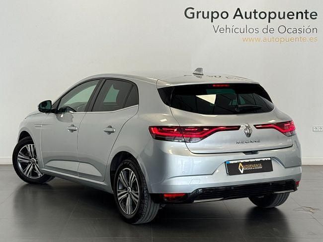 Usado Renault Mégane IV Zen 115 CV (84 kW) 2021 Gris / plata Berlina