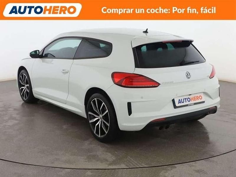 Usado VW Scirocco R-line 125 CV (91 kW) 2018 Blanco Coupe