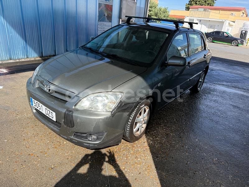 Gris / plata Usado 2005 Toyota Corolla Sol Berlina | 2500 € (Super precio) - Imagen 1/4