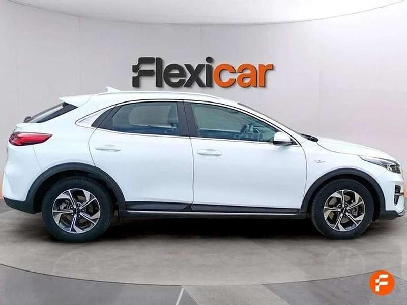 Usado Kia XCeed 120 CV (88 kW) 2022 Blanco SUV