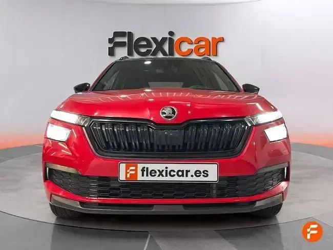 Usado Skoda Kamiq 110 CV (80 kW) 2024 Rojo SUV