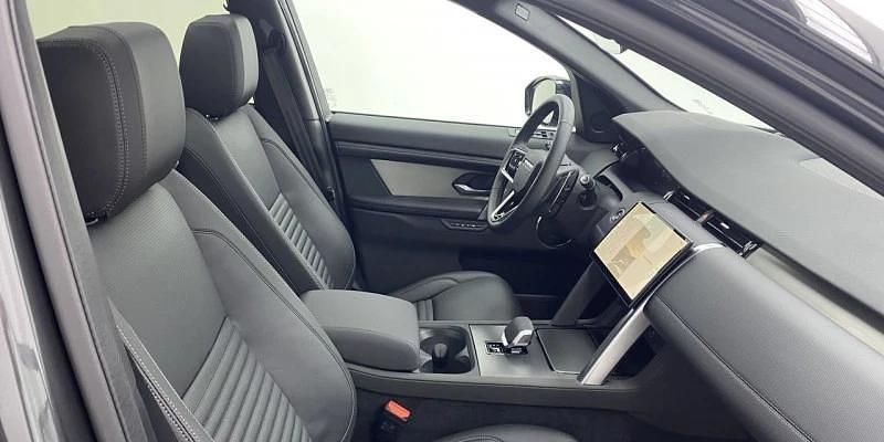 Usado Land Rover Discovery Sport SE Dynamic 204 CV (150 kW) 2025 Gris SUV