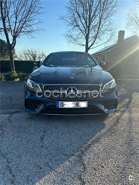 Usado Mercedes E220 194 CV (142 kW) 2019 Negro Coupe