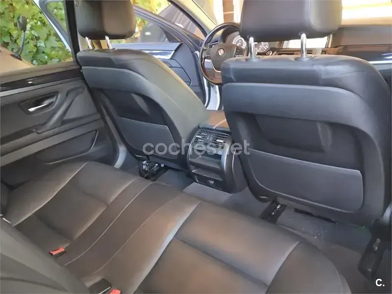 Usado BMW 520 Efficient Dynamics 190 CV (139 kW) 2017 Blanco Berlina