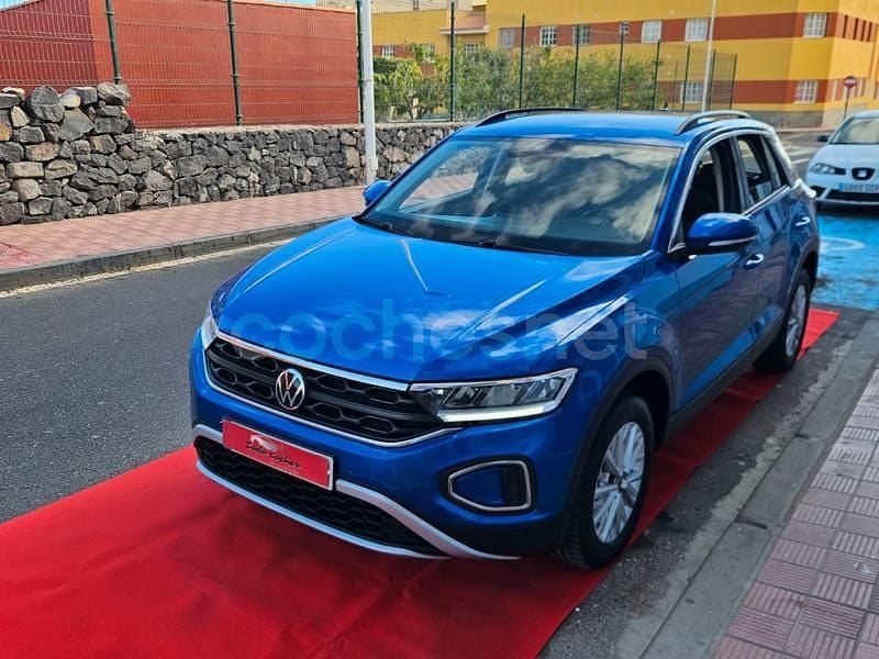 Usado VW T-Roc Advance 110 CV (80 kW) 2022 Azul SUV