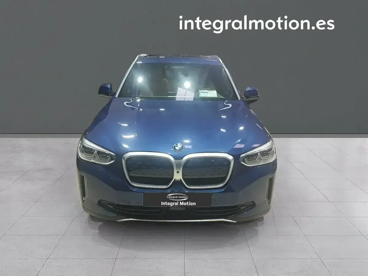 Usado BMW iX3 209 kW (285 CV) 2021 Azul SUV