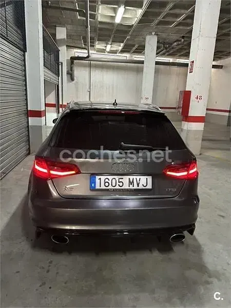 Usado Audi A3 S-Line 180 CV (132 kW) 2014 Gris / plata Berlina