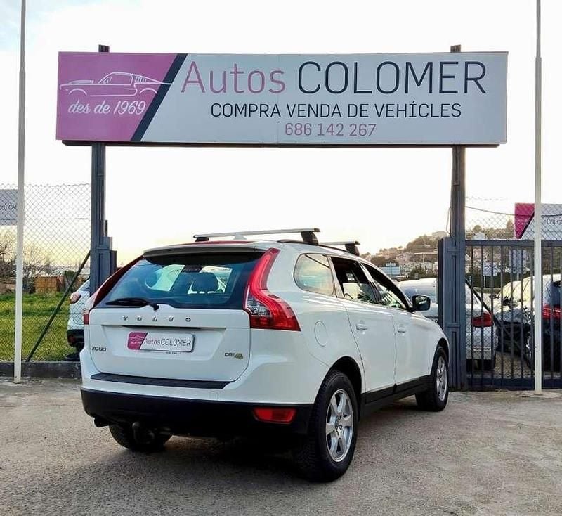 Usado Volvo XC60 Momentum 163 CV (119 kW) 2011 Blanco SUV
