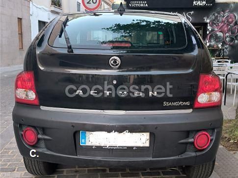Negro Usado 2010 Ssangyong (KGM) Actyon SUV | 4900 € (Precio justo) - Imagen 1/4