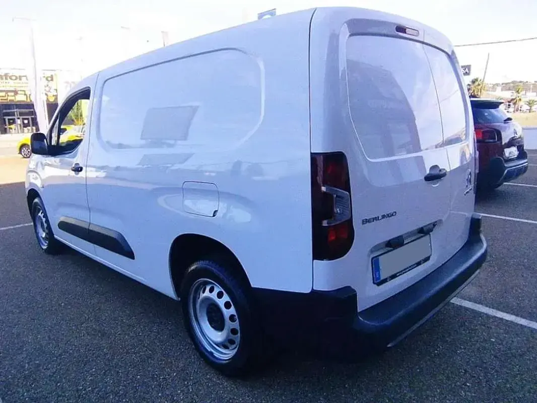 Usado Citroën Berlingo 102 CV (75 kW) 2019 Blanco Monovolumen