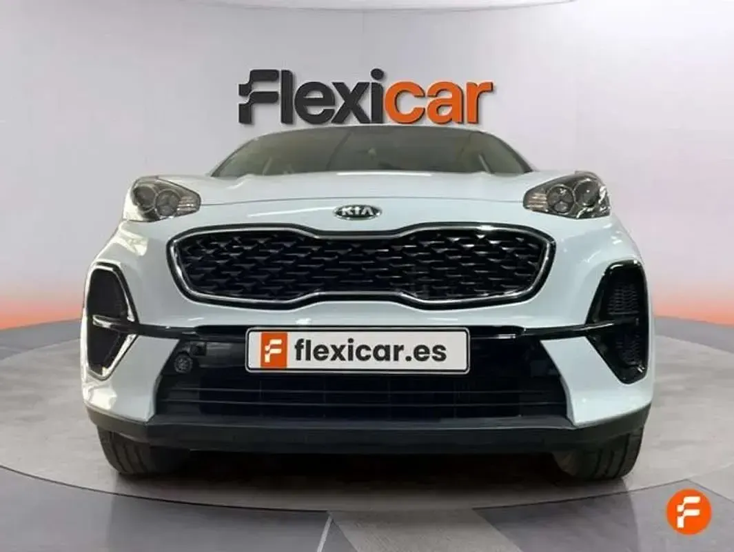 Usado Kia Sportage Plus 116 CV (85 kW) 2020 Blanco SUV