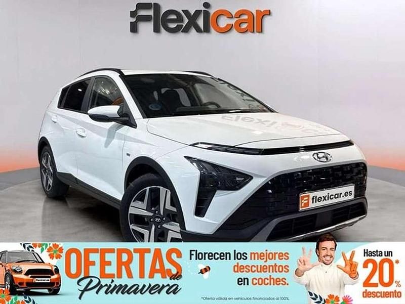 Usado Hyundai Bayon 101 CV (74 kW) 2022 Blanco SUV