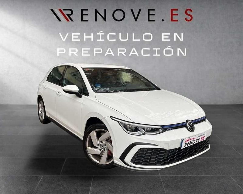 Usado VW Golf VIII GTE 245 CV (180 kW) 2021 Blanco Utilitario